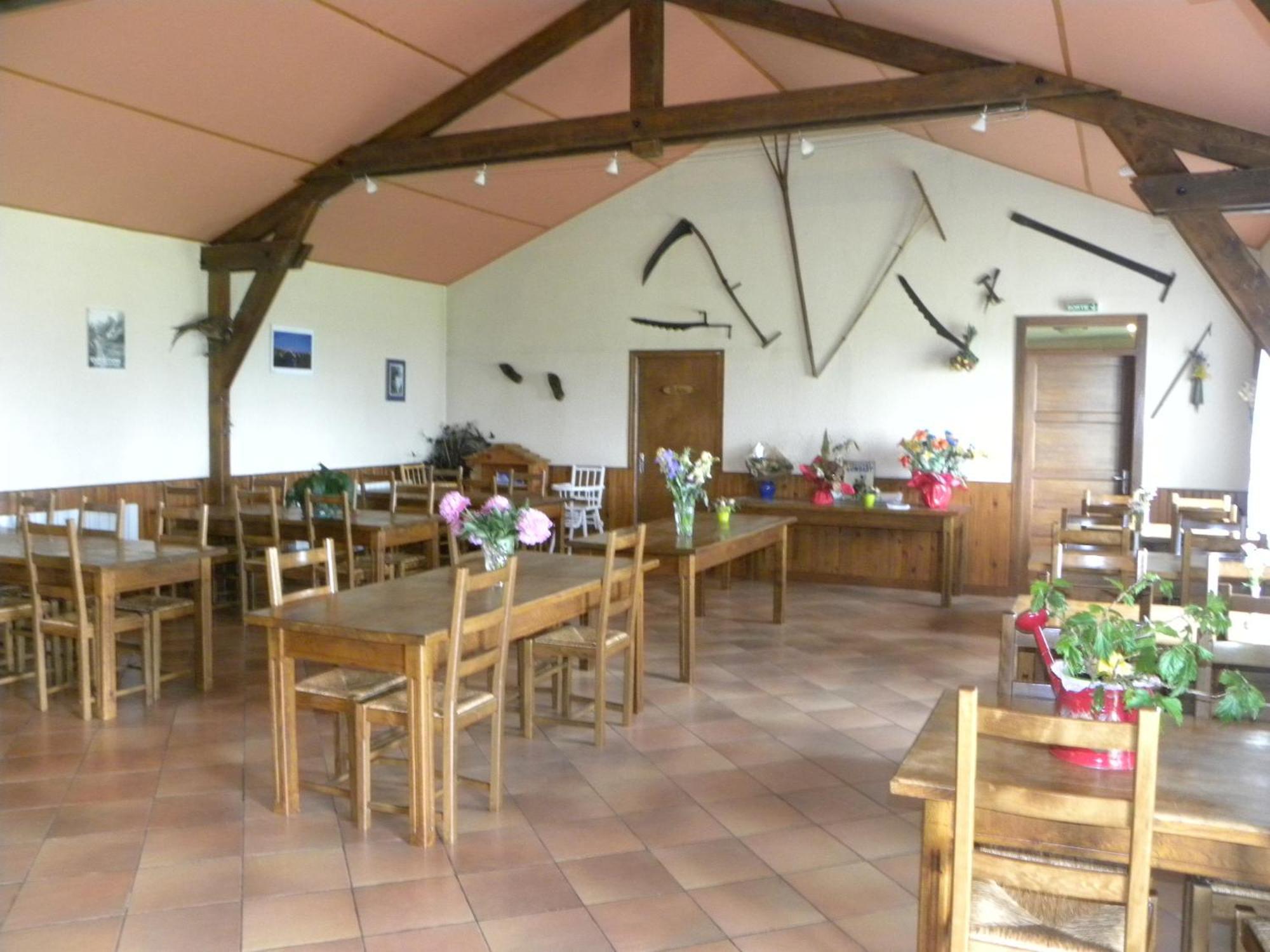 Auberge Les Volpilieres Ruynes-en-Margeride Bagian luar foto