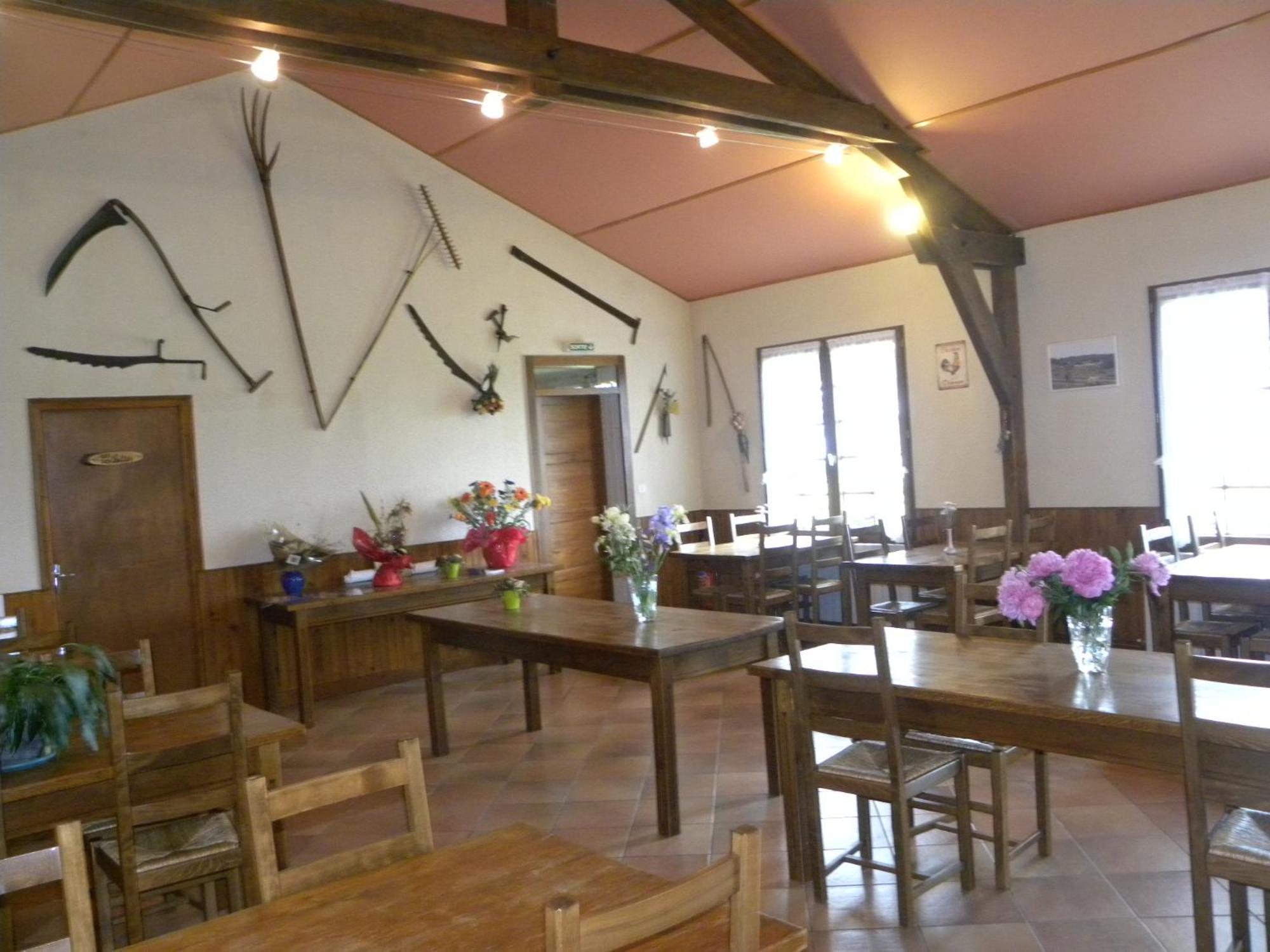 Auberge Les Volpilieres Ruynes-en-Margeride Bagian luar foto